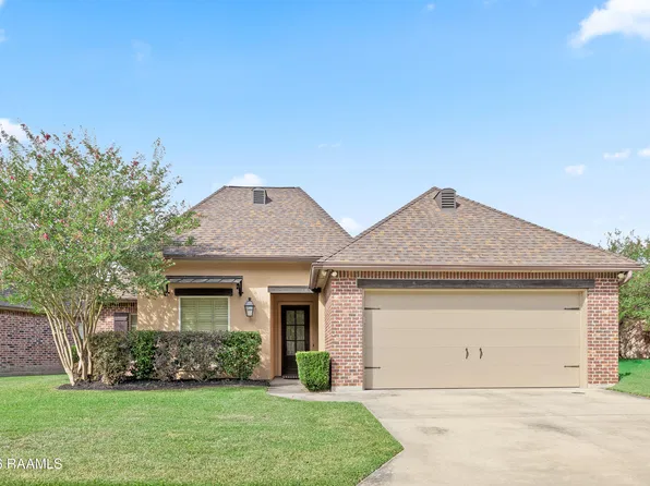 203 La Villa Cir, Youngsville, LA 70592