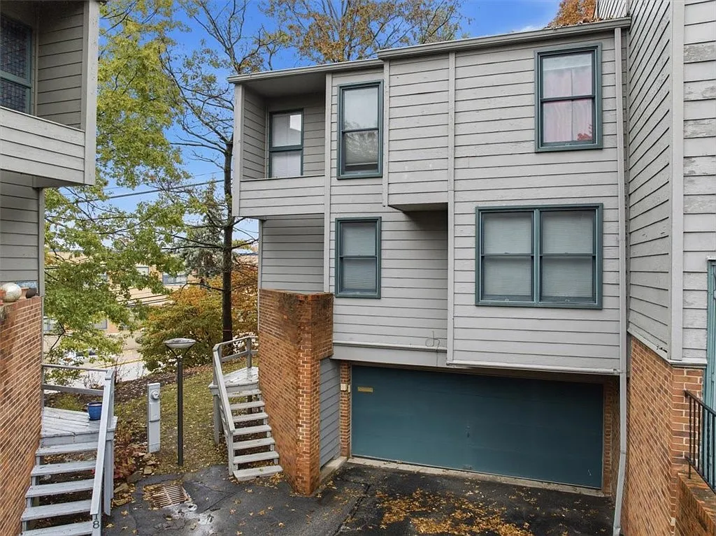 22 Timberline Ct photo 1