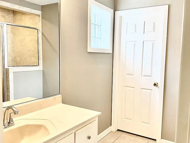 3310 Legacy Ln — Photo 19