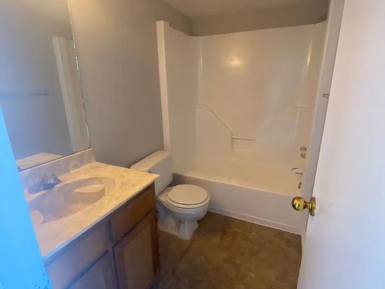 5510 Brookview Ct — Photo 6