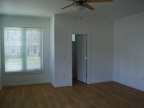 3rd image of 1109 Porter St APT A