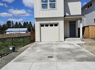 856 Chestnut Way, Silverton, OR 97381