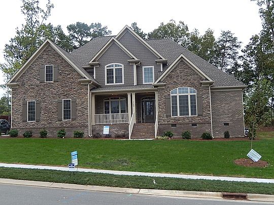 2nd image of 7748 Village Pkwy