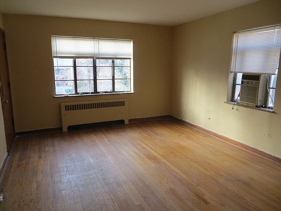 4th image of 1116 Winfield Ave APT 4