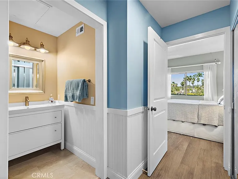 140 Villa Point Dr — Photo 24