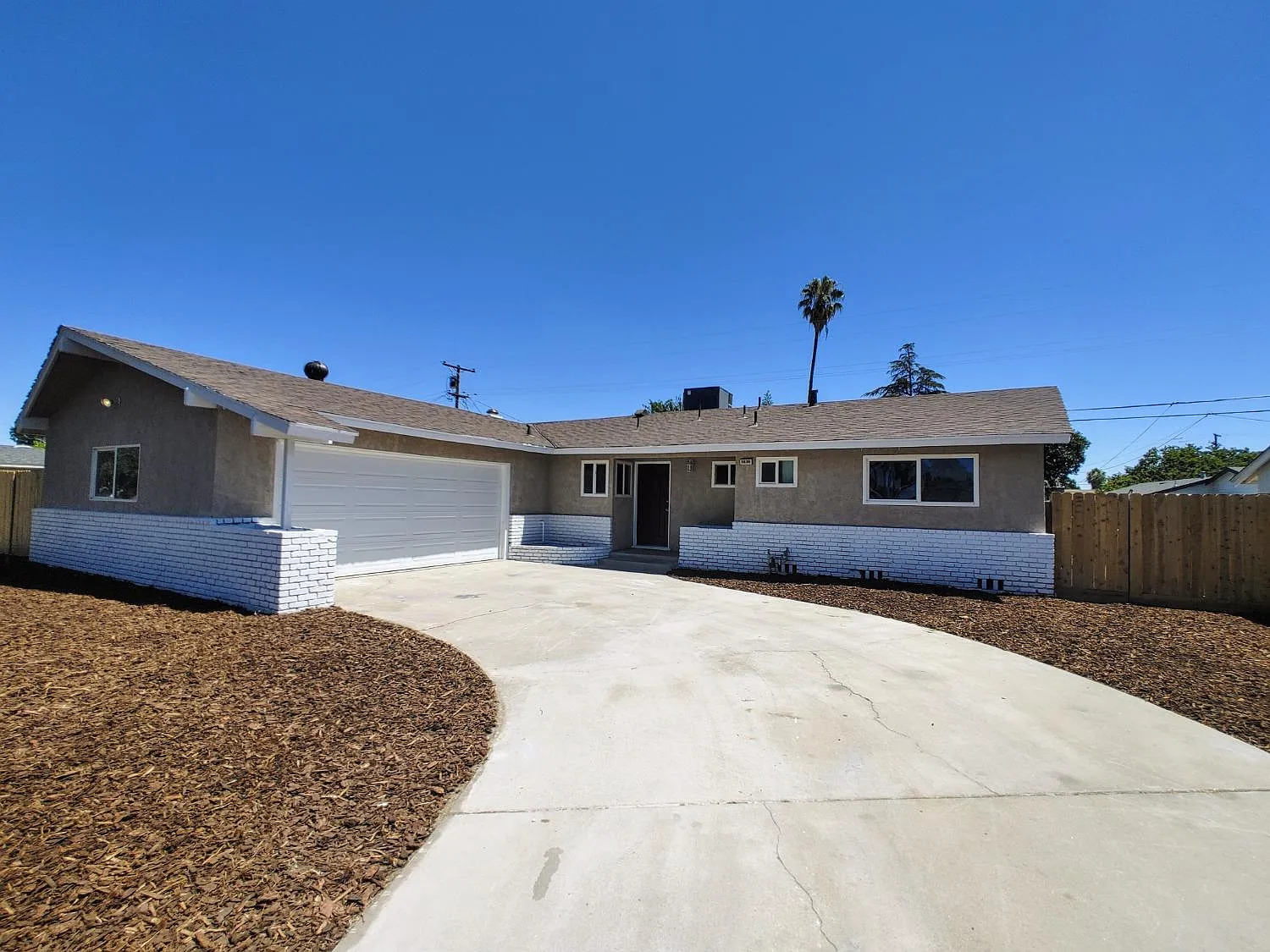 5636 E Tarpey Dr photo 1