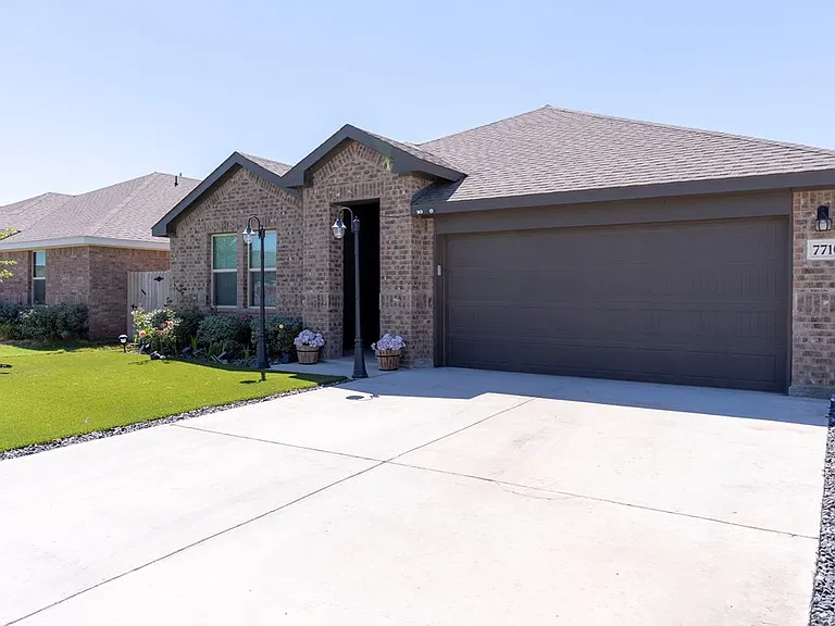 7710 Purple Vitex — Photo 49