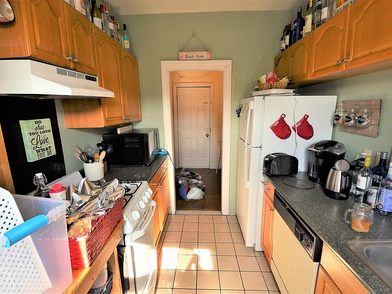103 Hemenway St #4 — Photo 24