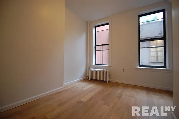 Rented by REAL New York | media 26
