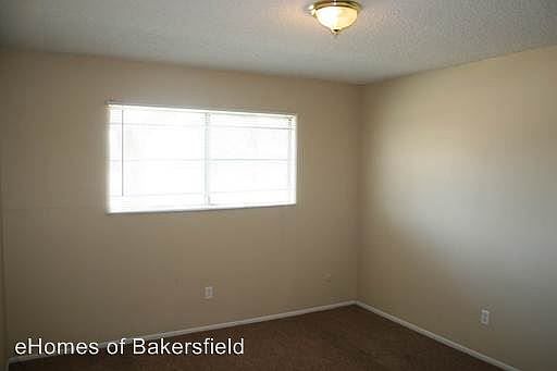 2nd image of 700 Knotts St