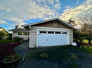 5599 Salish Rd, Blaine, WA 98230