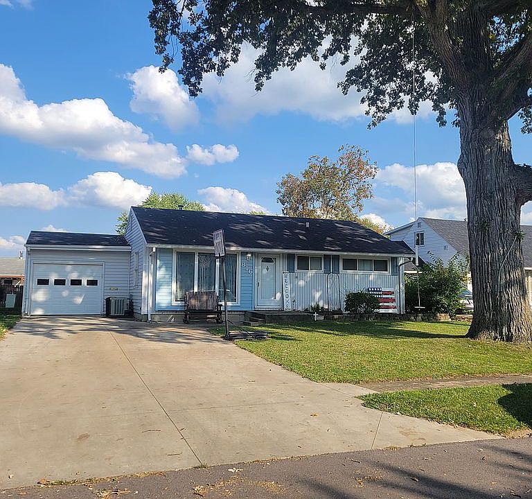 1st image of 816 Hemlock St