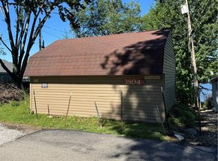 3824 S Turkeyfoot Rd, Akron, OH 44319