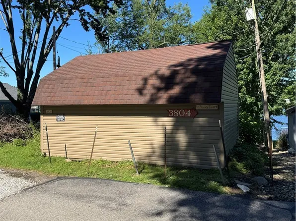 3824 S Turkeyfoot Rd, Akron, OH 44319