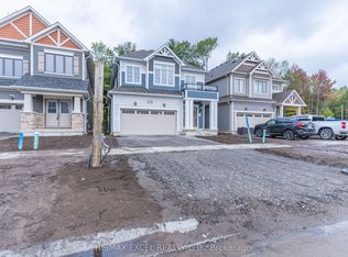 435 Beechwood Forest Ln, Gravenhurst, ON P1P0H8