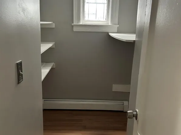 24 Eastern Parkway image 6 of 19