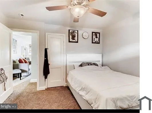 2 bed, 1100 sqft, $2,200 — Photo 2