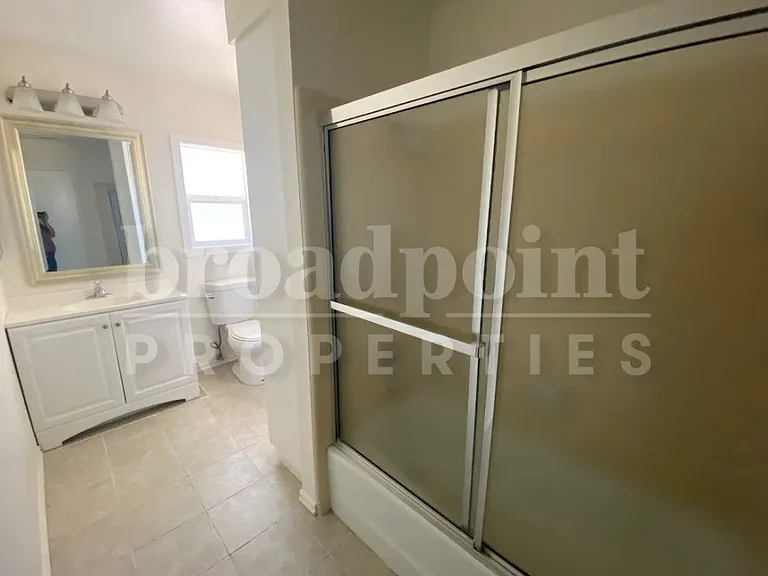 30459 Rolling Hills Dr — Photo 10