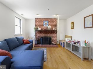 2043 Spring Garden St #3F, Philadelphia, PA 19130