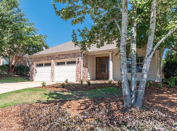 3rd image of 103 Kingston Ct