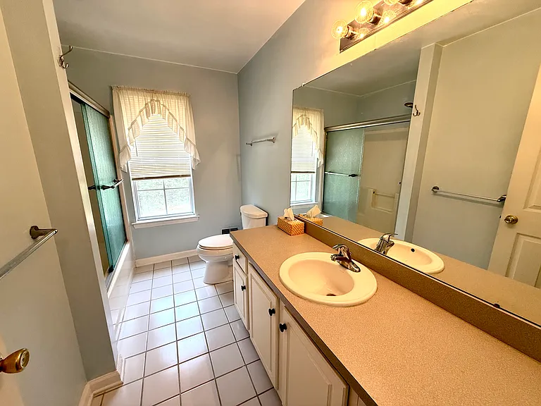 16 Goldfinch Rd — Photo 11