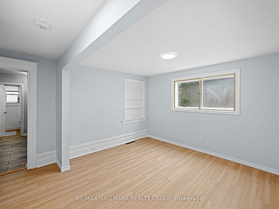 3rd image of 267 Park St