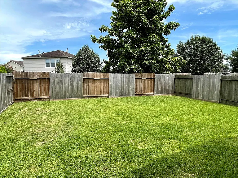 29618 Evergreen Hills Dr — Photo 26