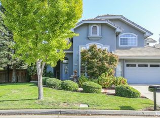 9248 N Mount Vernon Dr, Fresno, CA 93720