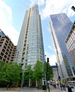 345 N La Salle Dr APT 3203, Chicago, IL, 60654