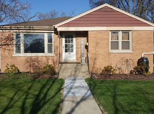 176 N Myrtle Ave, Elmhurst, IL