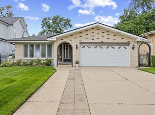 1012 Courtland Ave, Park Ridge, IL 60068