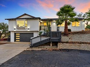 1029 Rainbow Valley Ct, Fallbrook, CA 92028