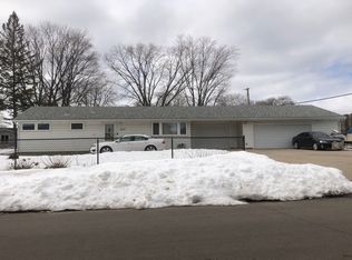 6717 Idaho Ave N, Brooklyn Park, MN 55428