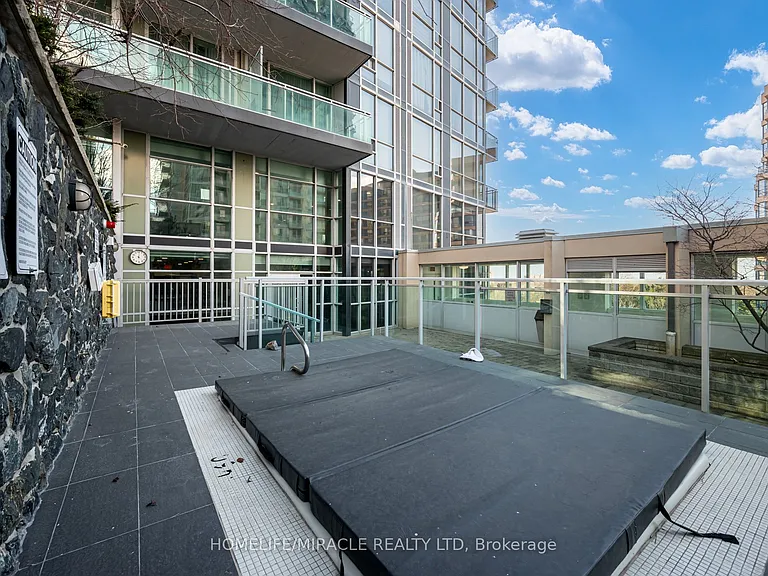 223 Webb Dr #502 — Photo 43