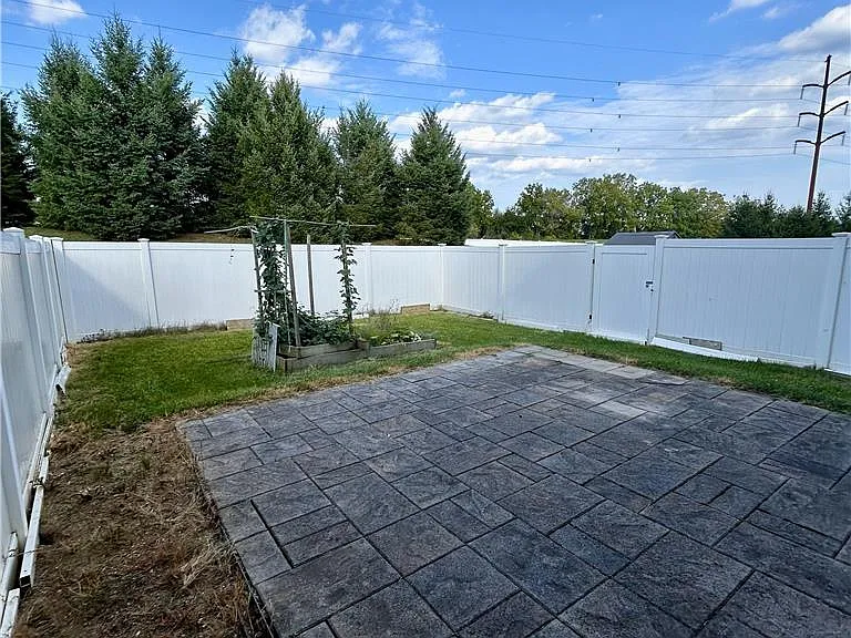 306 Milkweed Dr — Photo 19
