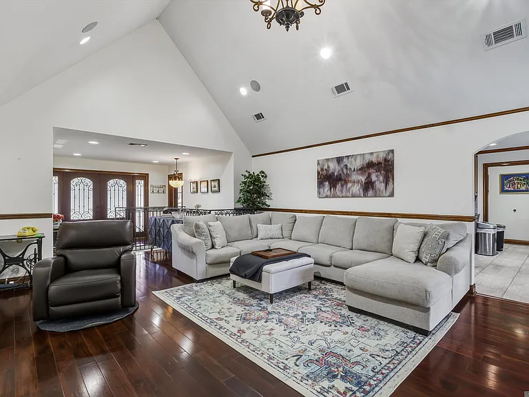 6414 Highland Rd — Photo 9