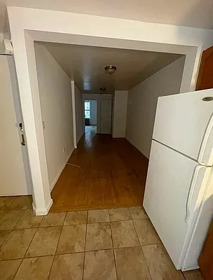 Rented by Voro, LLC | media 8