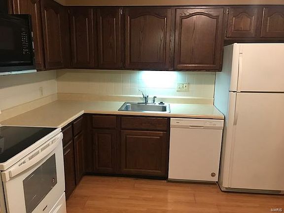 5th image of 4355 Maryland Ave APT 124