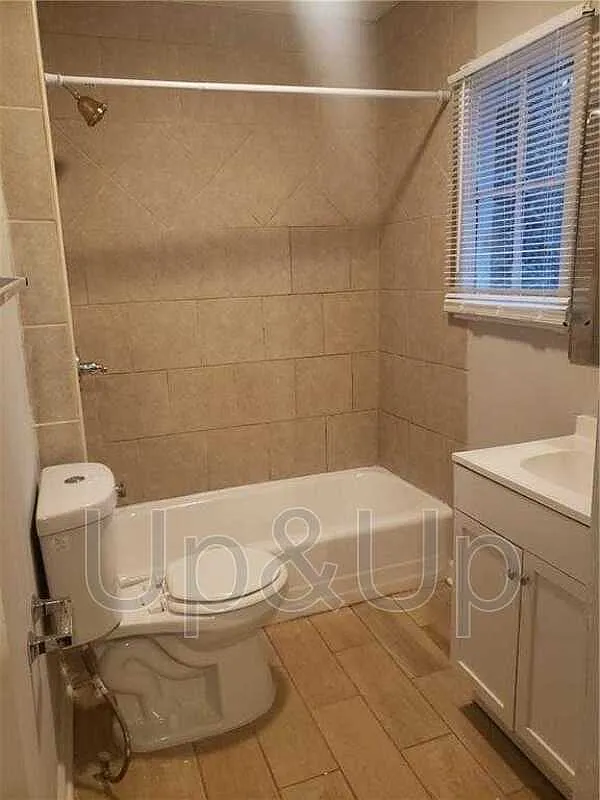 4 bed, 1320 sqft, $1,900 — Photo 4