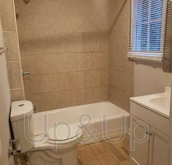 2401 Macon Dr SW — Photo 4