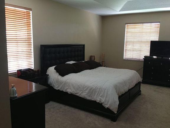 4th image of 9863 Coronado Lake Dr