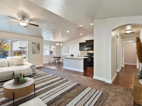 8298 W Mojave Dr, Boise, ID 83709