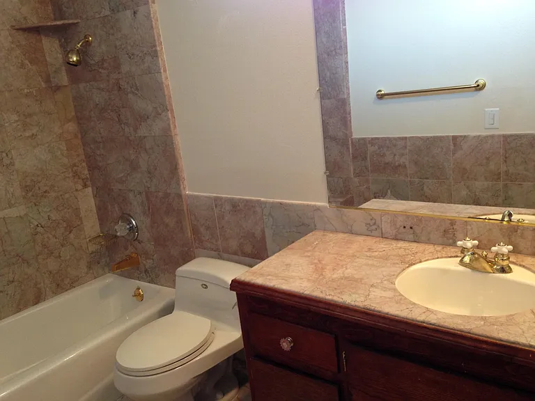 20951 Surge Ln — Photo 12