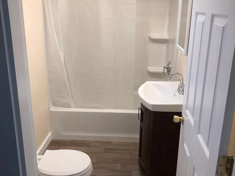7 Harold Ct #1