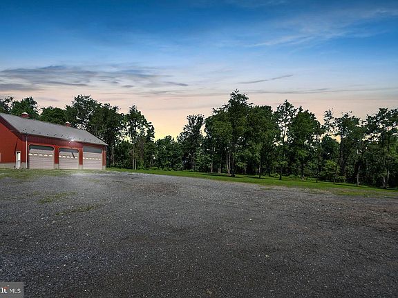 2nd image of 22015 Wildcat Rd