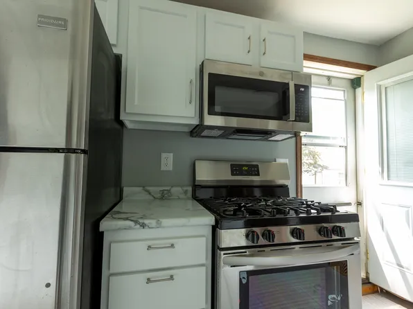 1043 Seminary Ave Unit 2, Saint Paul, MN 55104