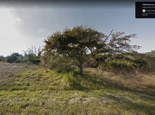 1907 Scott Ave, Lehigh Acres, FL 33972