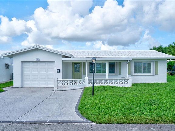 2nd image of 2198 SW 12th Avenue