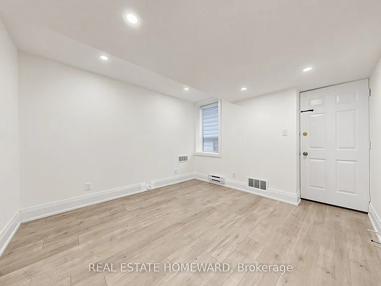 124 Kendal Ave #BASEMENT — Photo 14