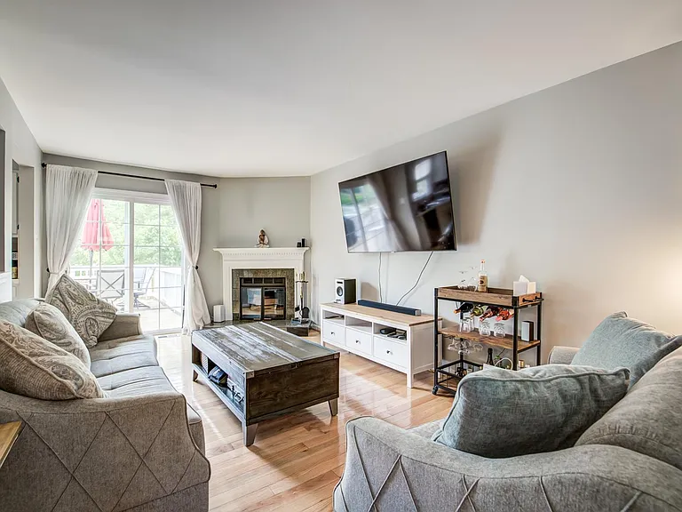 7112 Lake Cove Dr — Photo 12